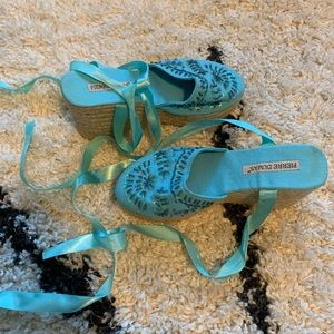 Beaded Blue Wrap Wedges, size 8